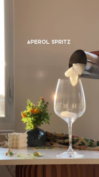 Aperol Spritz recipe video